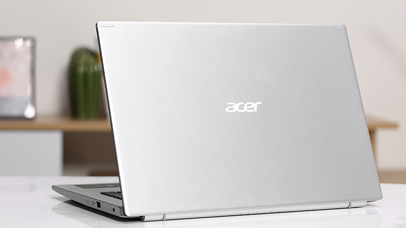 Acer Aspire 5 A514 54 3204 i3 màn hình 14 inch Full HD, trọng lượng chỉ 1.46 kg